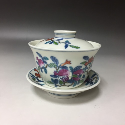 粉彩石榴蓋碗組